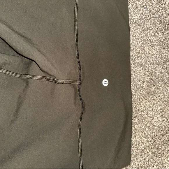 Lululemon Align Super-High-Rise Crop 21" - Picture 5 of 6